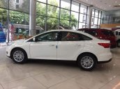 Bán xe Ford Focus đời 2019, màu trắng