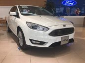 Bán xe Ford Focus đời 2019, màu trắng