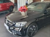 Bán Mercedes C300 AMG sản xuất 2019, màu đen, chính chủ