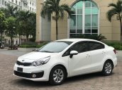 Cần bán Kia Rio 1.4 Sedan đời 2016, màu trắng, xe nhập