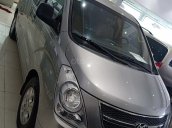 Bán xe Hyundai Starex 2.5D MT 9 chỗ 2013, màu bạc, xe nhập, giá tốt