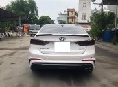 Bán Hyundai Elantra Sport Turbo năm sản xuất 2018, màu trắng chính chủ