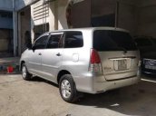 Bán Toyota Innova MT đời 2011, màu bạc, biển số thành số thành phố Hồ Chí Minh