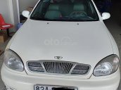 Cần bán gấp Daewoo Lanos đời 2002, màu trắng, xe nhập