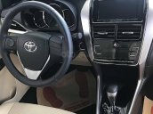 Bán xe Toyota Yaris 1.5G 2019, màu đỏ, nhập khẩu