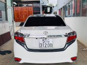 Bán xe Toyota Vios 1.5E 2017, màu trắng số sàn giá cạnh tranh