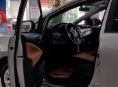 Bán Toyota Innova 2.0E năm sản xuất 2019, giao xe ngay