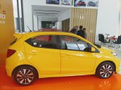 Honda Brio RS 2019, màu vàng, giao ngay, hỗ trợ vay 90%, giá tốt