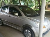 Cần bán xe Chevrolet Spark đời 2010, màu bạc, xe nguyên bản