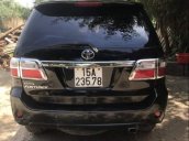 Cần bán xe Toyota Fortuner sản xuất năm 2011, màu đen còn mới giá cạnh tranh