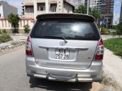 Cần bán xe Toyota Innova MT sản xuất 2013, giấy tờ đầy đủ, máy móc êm, hơi xước nhẹ