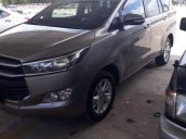 Cần bán xe Toyota Innova sản xuất 2017, xe chính chủ, biển số TP