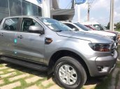 Cần bán chiếc Ford Ranger XLS 2.2L 4x2 MT đời 2019, xe có sẵn, giao xe toàn quốc