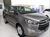 Bán Toyota Innova E đời 2019, màu nâu, mới 100%