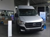 Bán Hyundai Solati 2019 bạc có sẵn giao ngay, kèm quà tặng