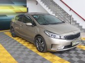 Bán xe Kia Cerato 1.6AT năm 2018, màu vàng, giá tốt