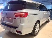 Bán ô tô Kia Sedona Platinum D sản xuất năm 2018, màu bạc