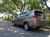 Bán ô tô Toyota Innova 2.0E 2018, màu ghi, xe gia đình cần bán lại giá 710 triệu