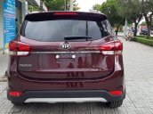 Cần bán xe Kia Rondo GAT đời 2019, màu nâu, 669 triệu