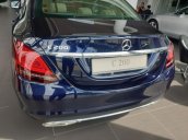 Bán Mercedes C200 mới 2019, ngân hàng hỗ trợ 80%, nhiều ưu đãi