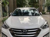 Bán xe Hyundai Santa Fe đời 2016, màu trắng, đăng kiểm lần đầu 2/2016, đi 4 vạn km