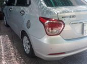 Cần bán xe Hyundai Grand i10 sản xuất 2017, màu bạc, nhập khẩu, xe gia đình