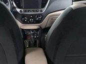 Cần bán xe Hyundai Accent đời 2019, màu trắng, 5 chỗ