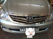 Cần bán xe Toyota Innova đời 2008, màu bạc, xe nguyên bản