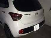 Bán Hyundai Grand i10 1.2AT đời 2017, màu trắng, bản full