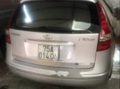 Cần bán Hyundai i30 CW sản xuất năm 2012, màu bạc, nhập khẩu Ấn Độ