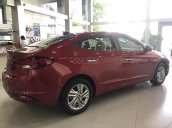 Bán xe Hyundai Elantra 1.6 MT năm 2019, màu đỏ, 580 triệu