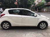 Bán Hyundai i20 năm sản xuất 2010, màu trắng, xe nhập  