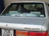 Bán Toyota Camry 2.0 MT đời 1990, màu bạc, xe nhập