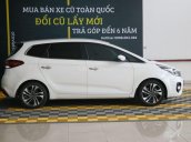 Bán Kia Rondo GAT 2.0AT sản xuất 2017, màu trắng