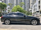 Bán Mercedes C200 Facelift đời 2016, màu đen