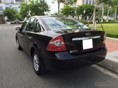 Cần bán xe Ford Focus 2007 số sàn màu đen, gia đình đi gìn giữ còn long lanh