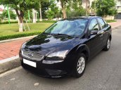 Cần bán xe Ford Focus 2007 số sàn màu đen, gia đình đi gìn giữ còn long lanh