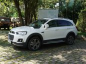 Bán xe Chevrolet Captiva Revv LTZ đời 2016, màu trắng chính chủ