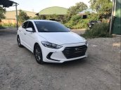 Cần bán xe Hyundai Elantra AT năm 2016, màu trắng như mới, 533 triệu