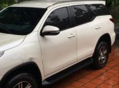 Bán Toyota Fortuner đời 2017, màu trắng, nhập khẩu nguyên chiếc số sàn