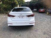 Cần bán xe Hyundai Elantra AT năm 2016, màu trắng như mới, 533 triệu