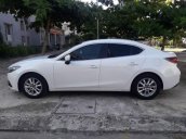Cần bán gấp Mazda 3 đời 2015, màu trắng, giá 550tr