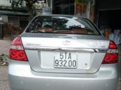 Bán Daewoo Gentra 1.5 đời 2010, màu bạc số sàn