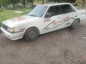 Bán Toyota Camry năm sản xuất 1984, màu trắng, nhập khẩu