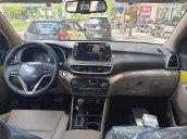 Cần bán Hyundai Tucson đời 2019, màu trắng giá cạnh tranh