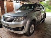 Bán ô tô Toyota Fortuner 2.7V AT 2012, màu bạc số tự động giá cạnh tranh