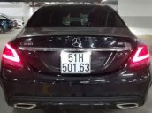 Cần bán gấp Mercedes C300 sản xuất 2019, màu đen, nhập khẩu