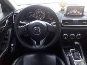 Cần bán gấp Mazda 3 đời 2015, màu trắng, giá 550tr