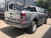 Cần bán xe Ford Ranger XLS 2.2L MT sản xuất 2019, nhập khẩu, giao nhanh