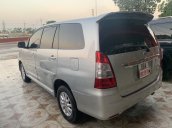 Bán Toyota Innova 2.0 đời 2013, màu bạc, giá chỉ 465 triệu